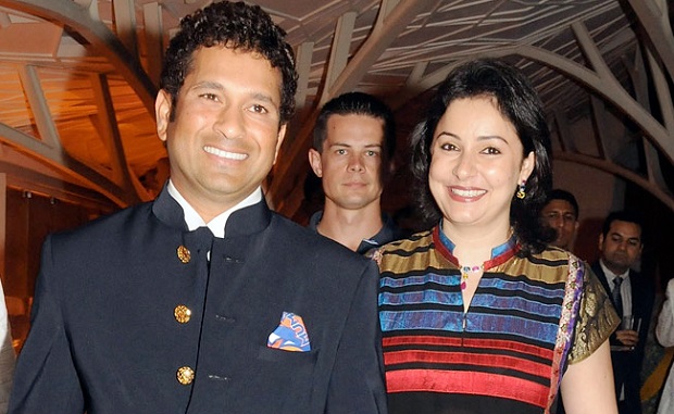 Sachin Tendulkar With Anjali Tendulkar