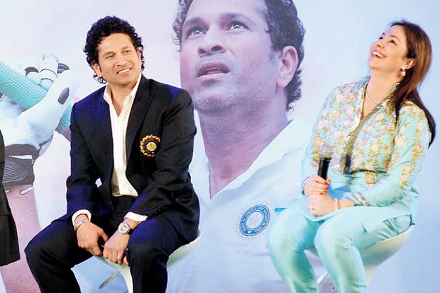 Sachin and anjali at launch of playing it my way