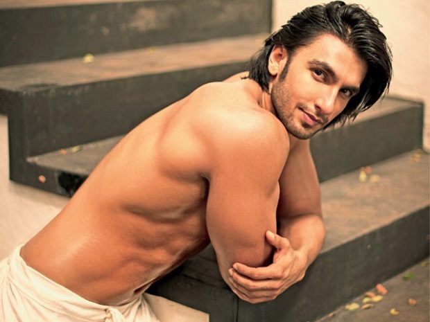 ranveer-singh-without-shirt