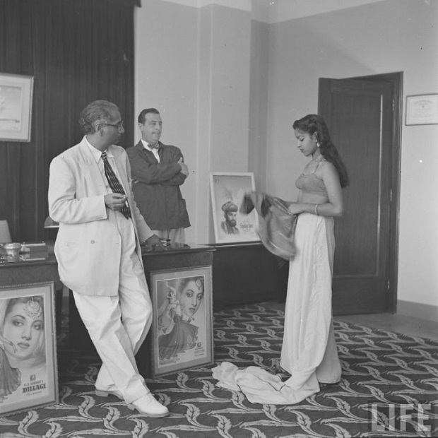 film-audition-in-1951-kardar-productions-5