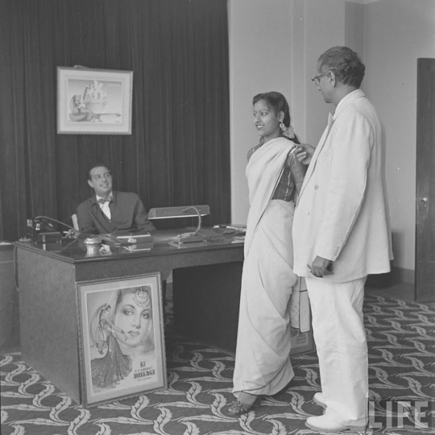 film-audition-in-1951-kardar-productions-9
