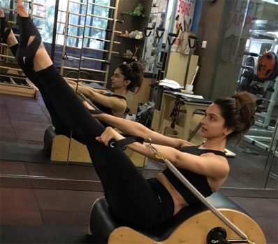 33 Unseen Pictures Of Bollywood Actresses Sweating It Out In Gym