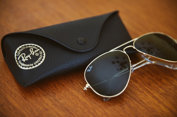 Inschrijven Schuur vieren 7 Simple Steps To Identify Genuine Ray-Ban Sunglasses From Fake Ones