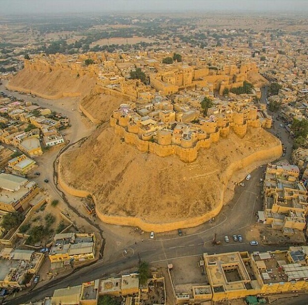 top 2 places to visit in jaisalmer