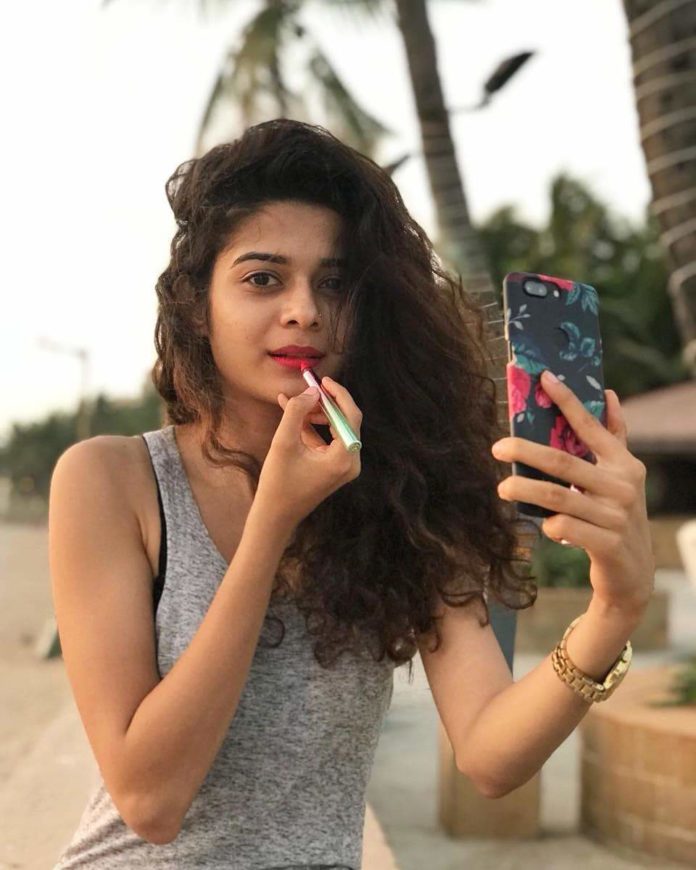 21 Interesting Facts About Mithila Palkar That Proves She Is Going To ...