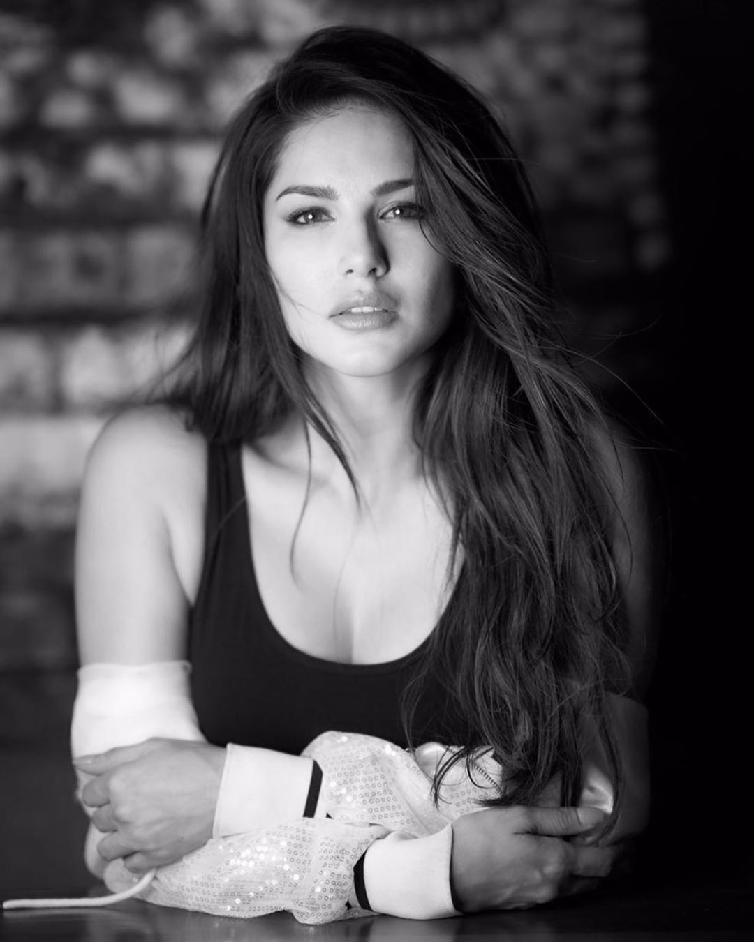 1080px x 1350px - 25 Photos Of Sunny Leone Because Admit It, You Were Never Over Her