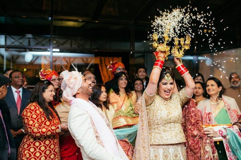 The Actual Reason Why An Indian Bride Throw Rice During Her ‘Vidaai’ Is