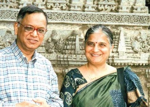 Sudha And Narayana Murthy’s Love Story Proves Honesty & Trust Is Above 