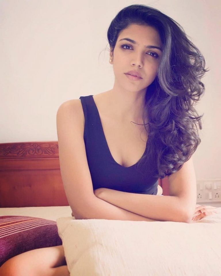 15 Photos Of Shriya Pilgaonkar, Actress We Saw As Sweety In Mirzapur