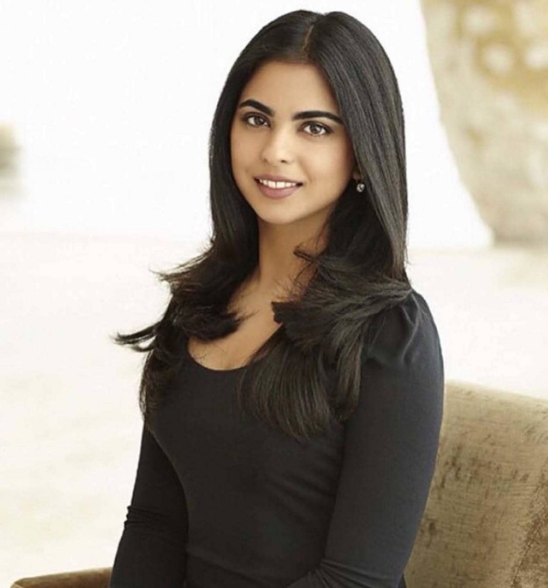 19 Rare And Unseen Photos Of Isha Ambani, Daughter Of Billionaire ...