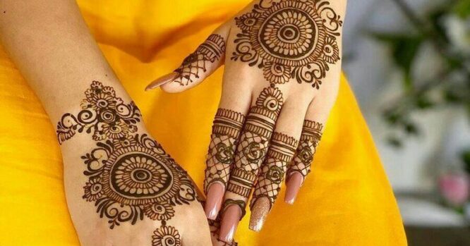 31 Easy Mehndi Design That Anyone Can Try At Home