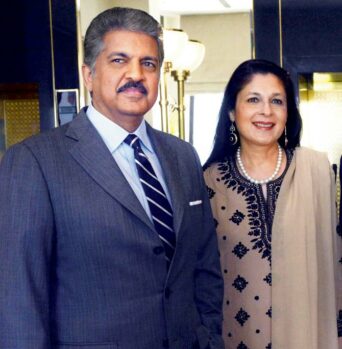 Meet Anuradha Mahindra, Industrialist Anand Mahindra's Wife