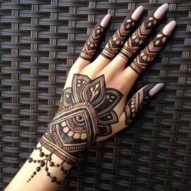 21 Ring Finger Mehndi Design For Your Special Occasion