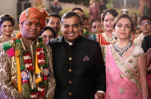 Here’s The Most Expensive Saree In The World, Worn By Nita Ambani. It’s ...