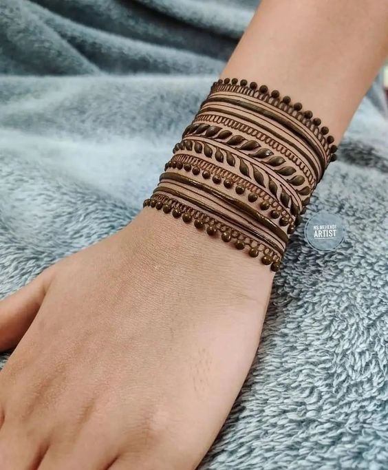 20 Beautiful Bracelet Mehndi Designs (2021) for Wedding, Parties and  Festivals | Simple henna tattoo, Henna designs hand, Henna tattoo hand