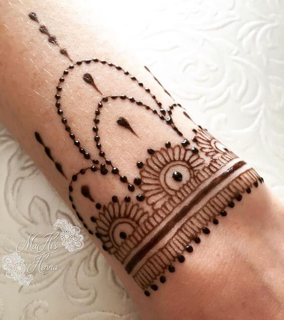 Simple, stylish and easy mehndi designs - Simple, latest and easy mehndi  design for girls | Facebook