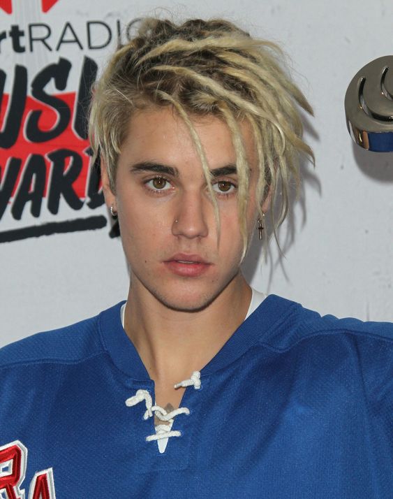 15 Justin Bieber Hairstyles: The Best List For A Stylish Change