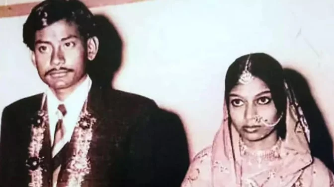 Nitish-Kumar-with-Manju-Kumari-Sinha-on-their-wedding-day
